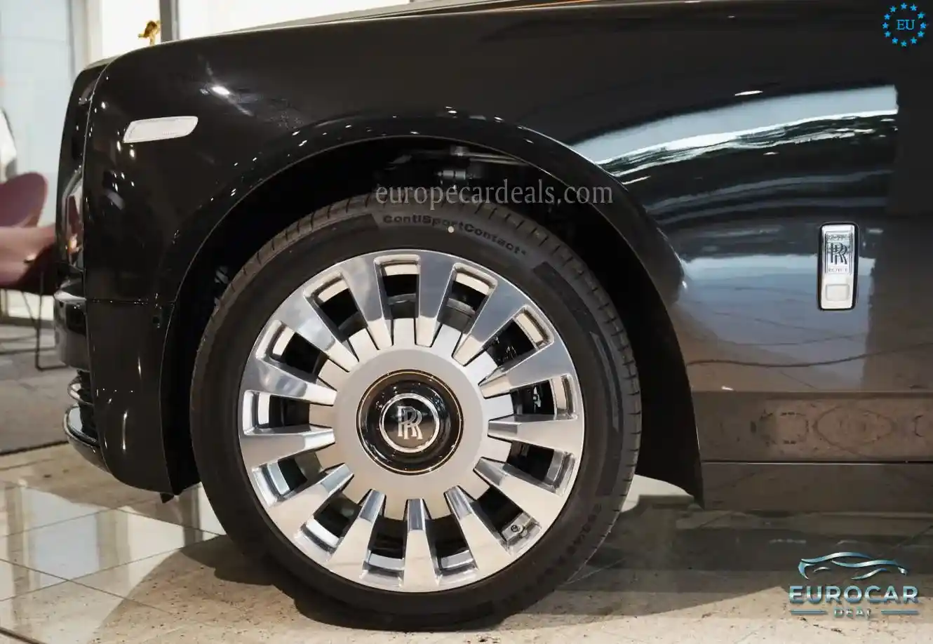 Rolls-Royce Phantom
