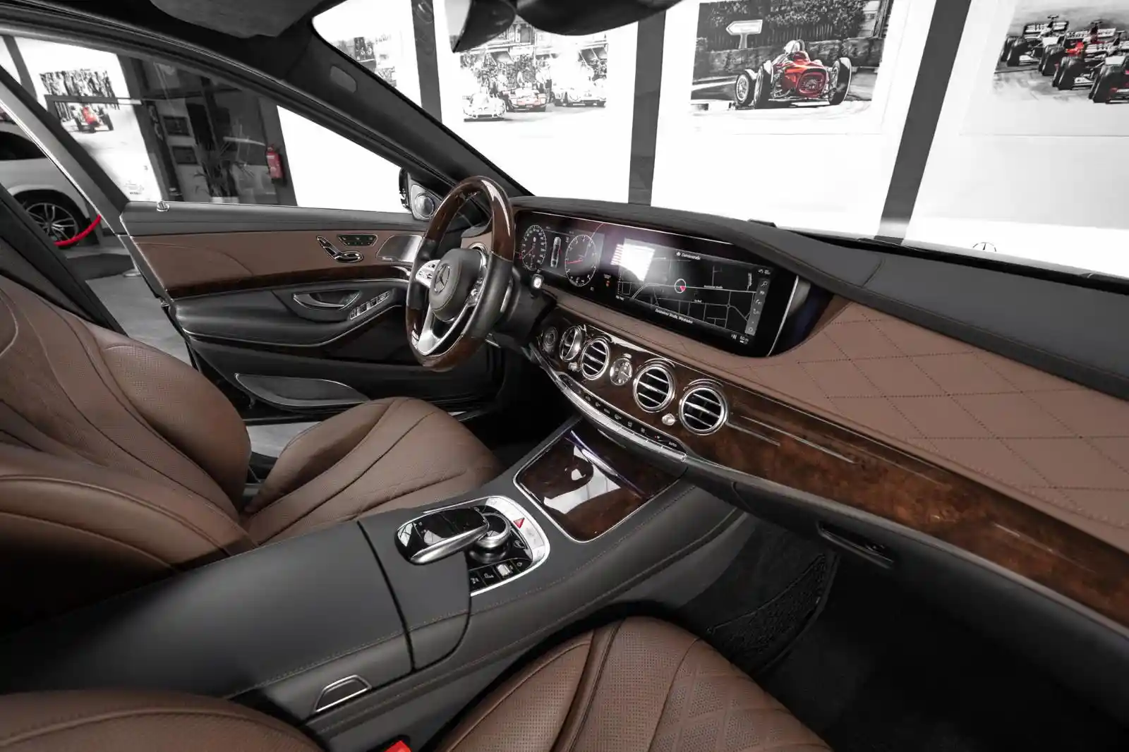 Mercedes-Benz S 560