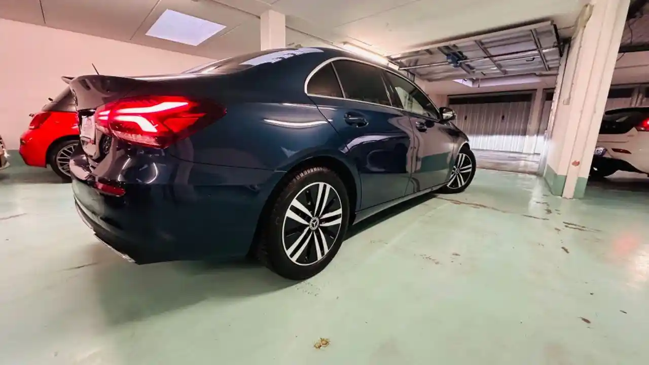 Mercedes-Benz A 180