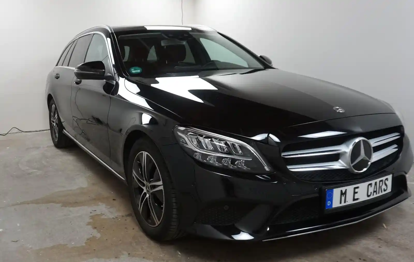 Mercedes-Benz C 180