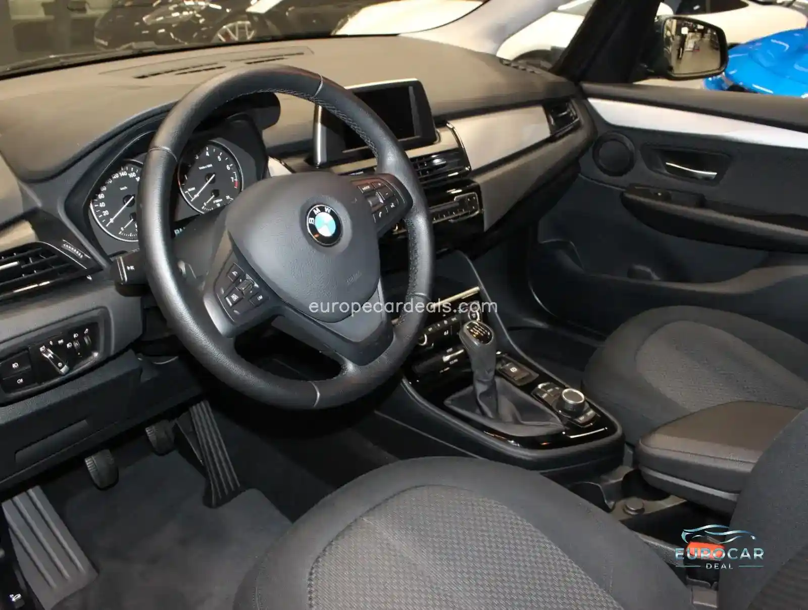 BMW 216