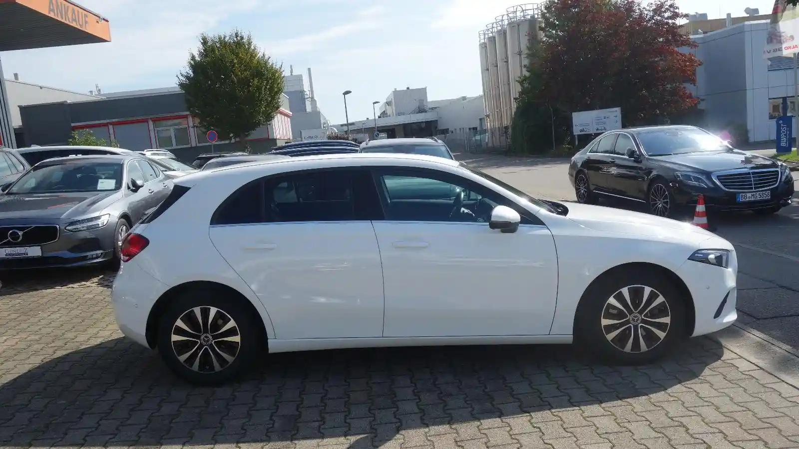 Mercedes-Benz A 200