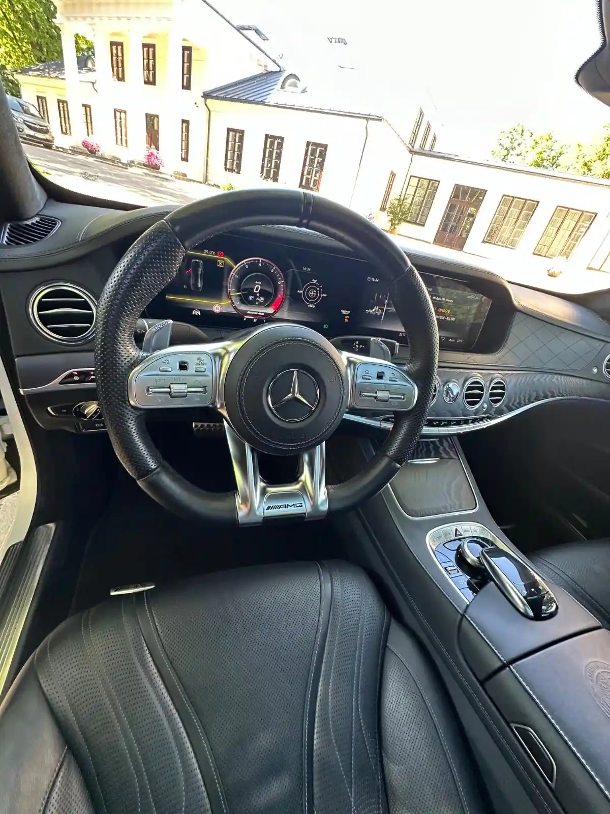 Mercedes-Benz S 63 AMG