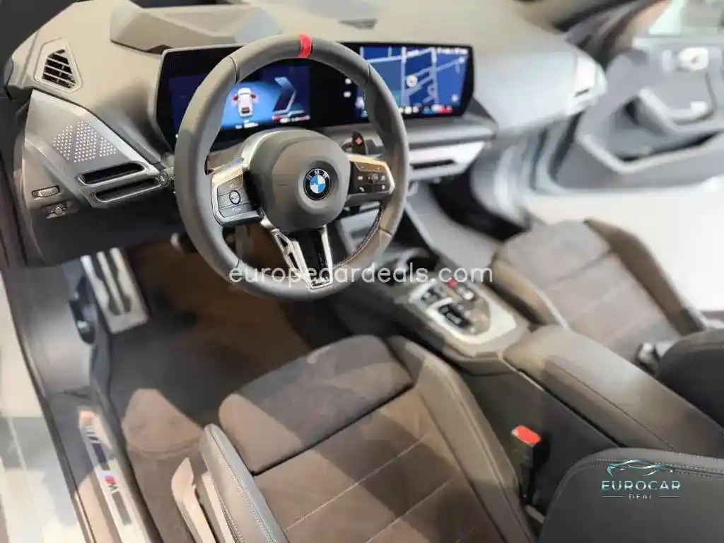 BMW M235