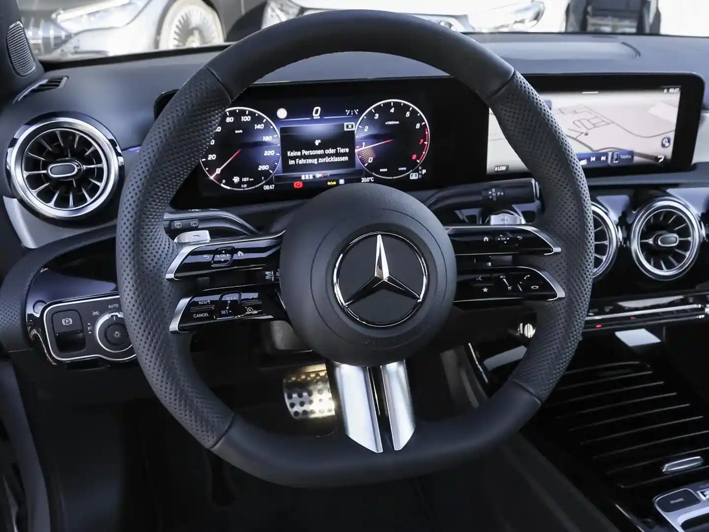 Mercedes-Benz A 220