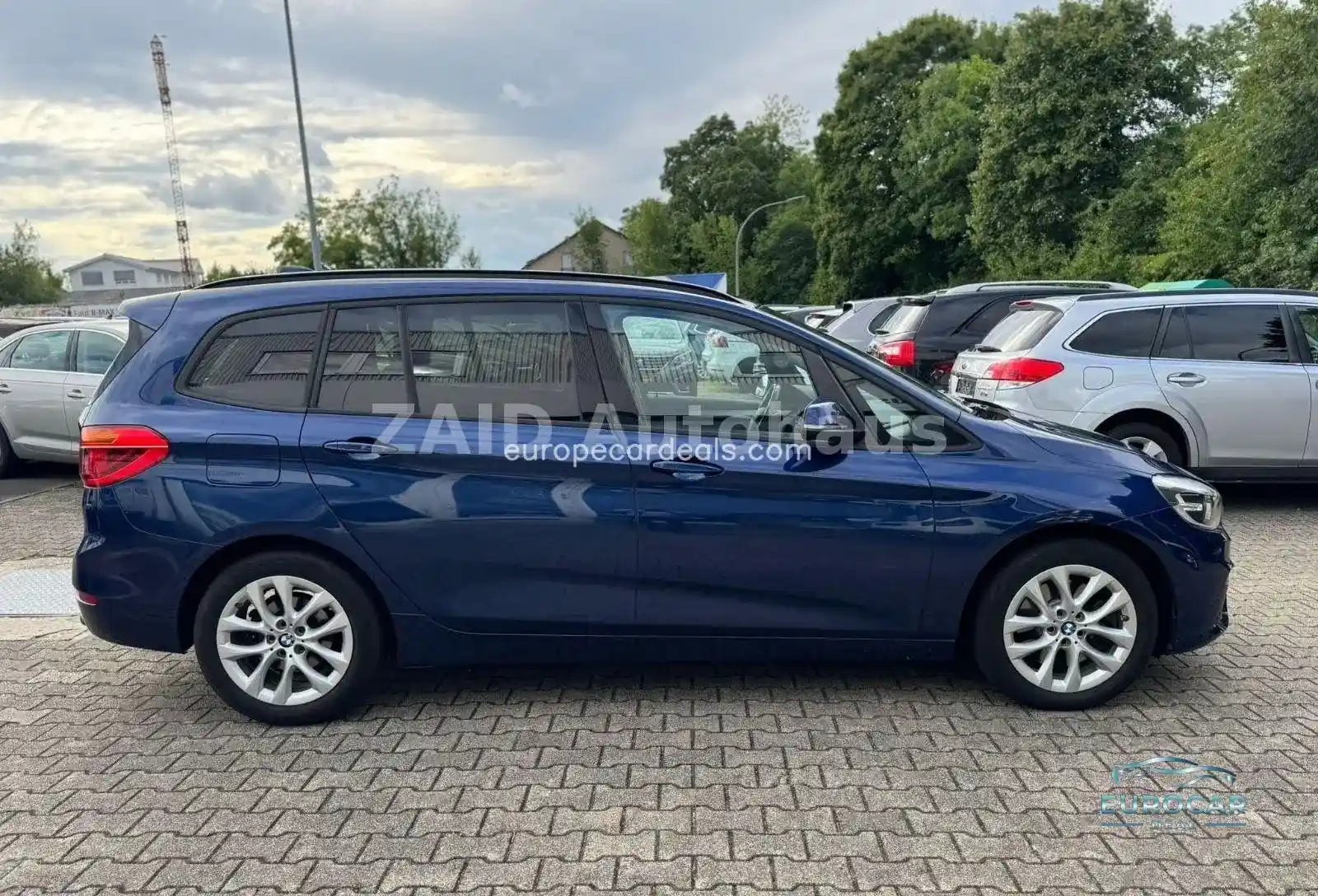 BMW 220