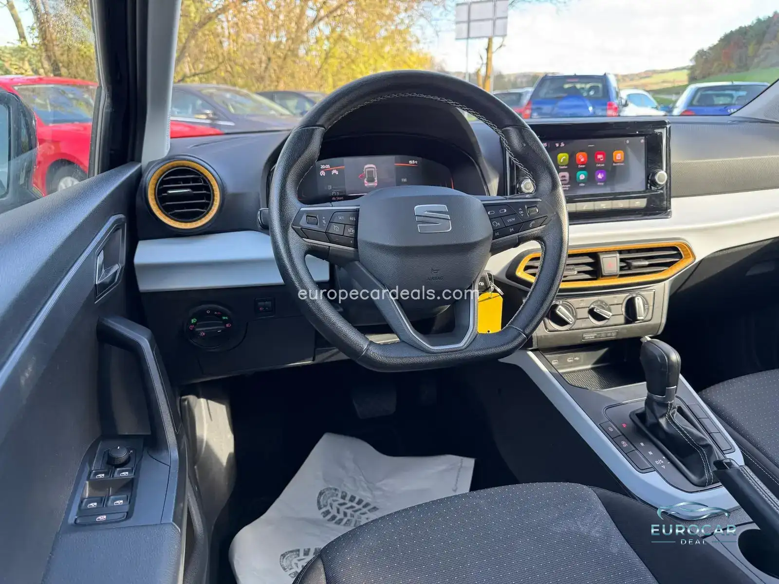 Seat Arona