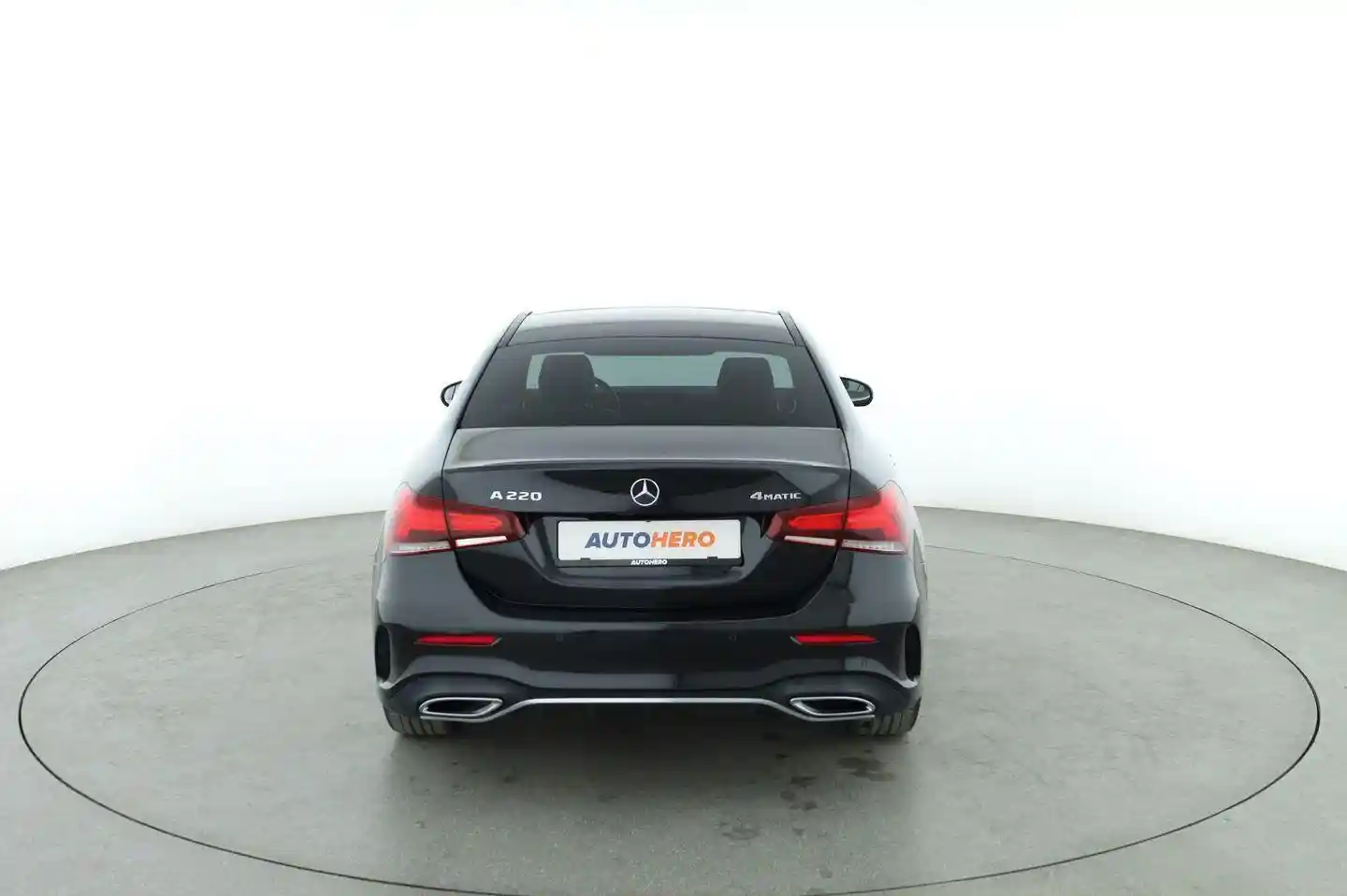 Mercedes-Benz A 220