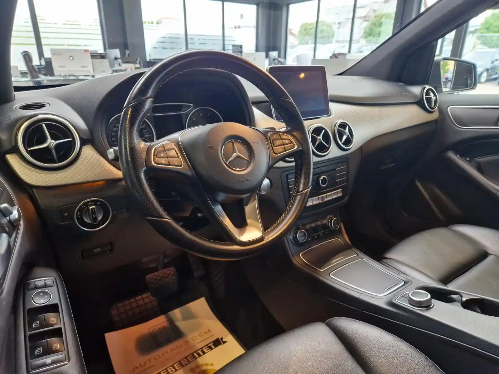 Mercedes-Benz B 250