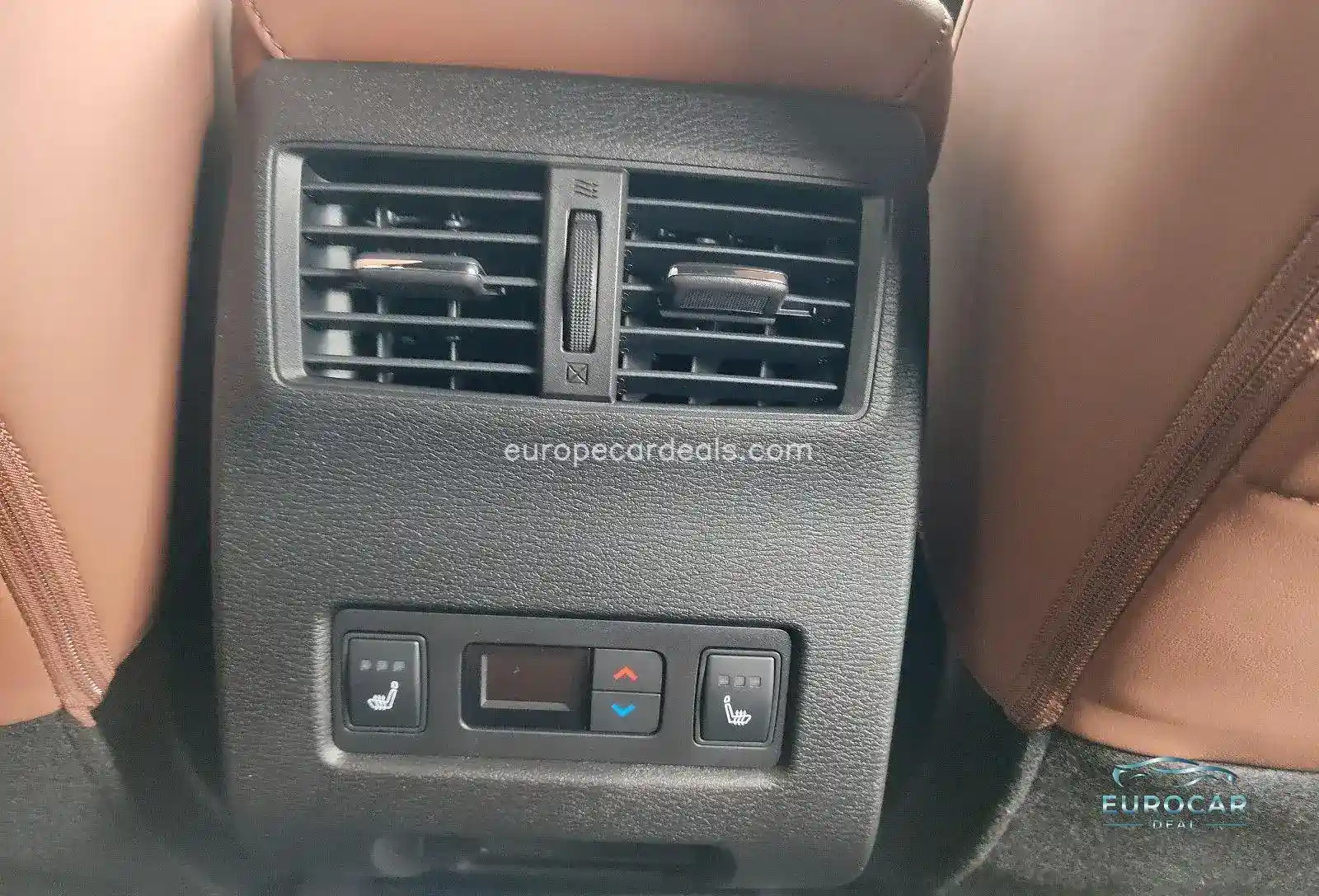 Mitsubishi Plug-in Hybrid Outlander