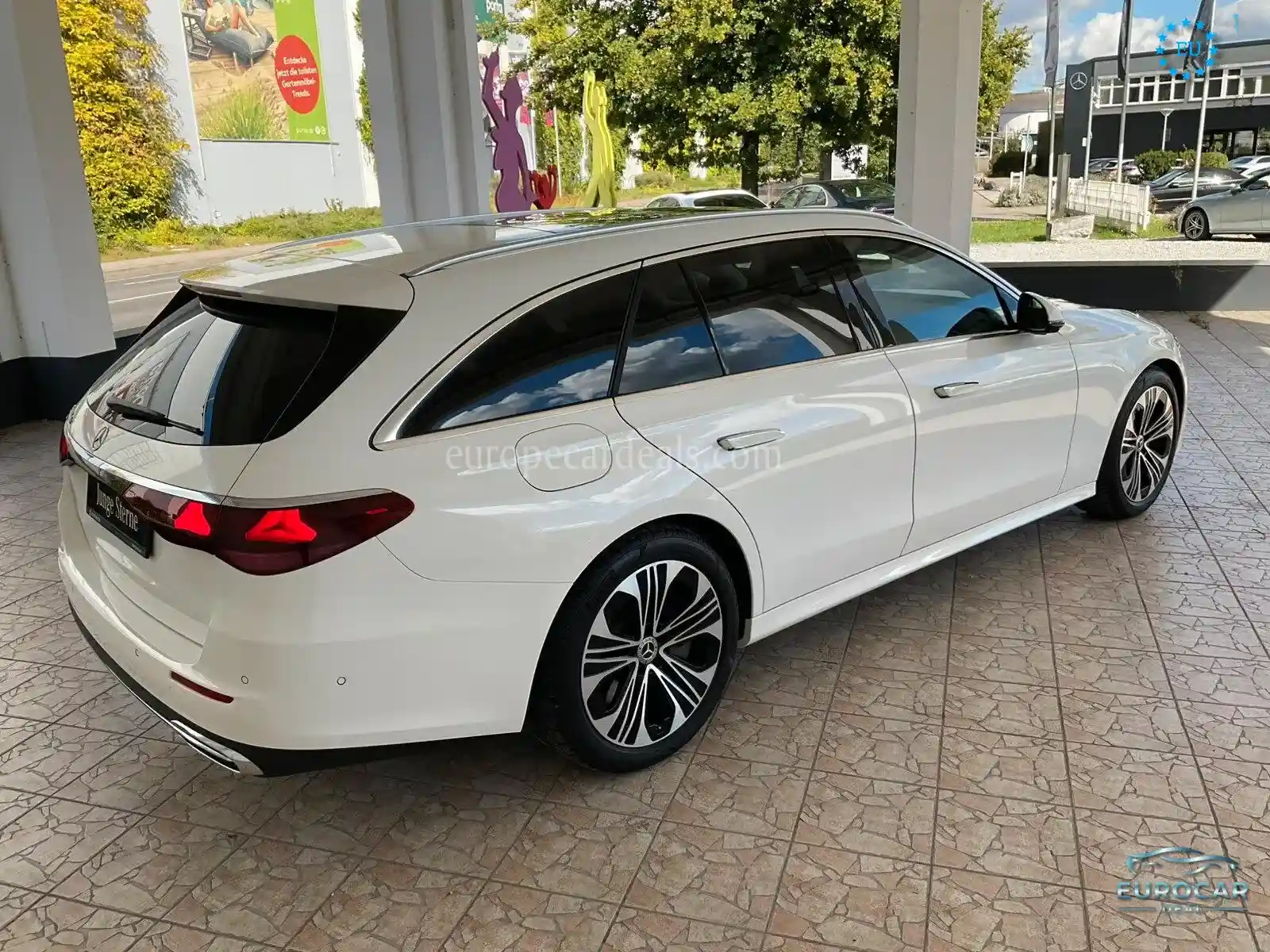 Mercedes-Benz E 300