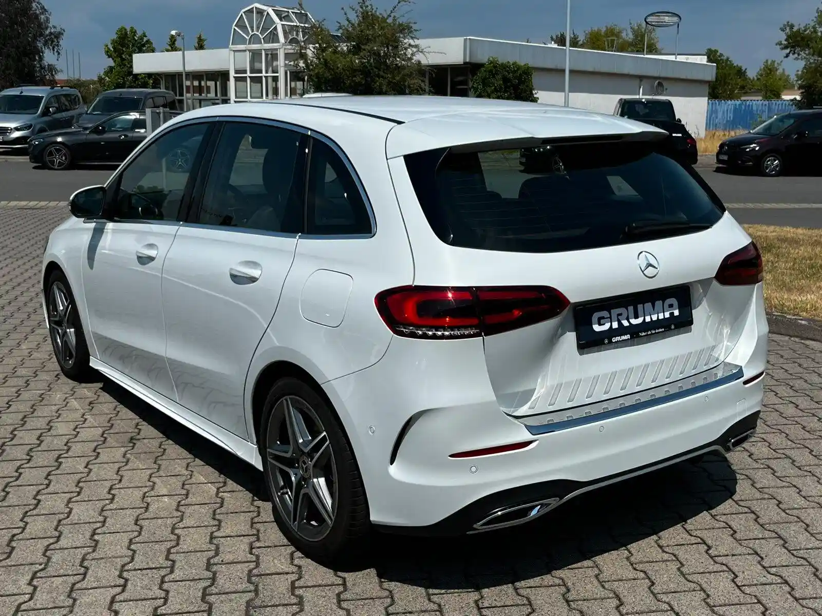 Mercedes-Benz B 250