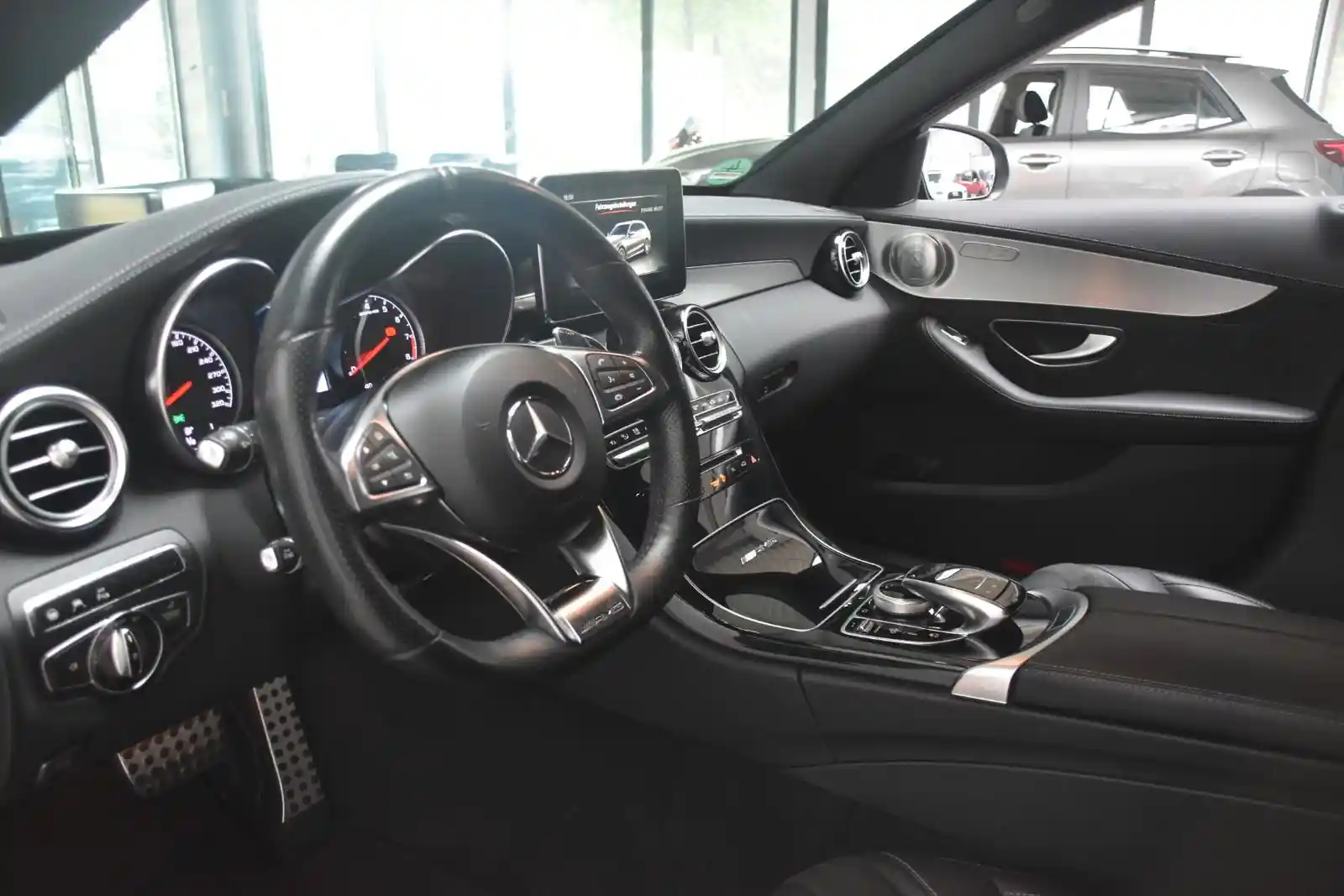 Mercedes-Benz C 63 AMG
