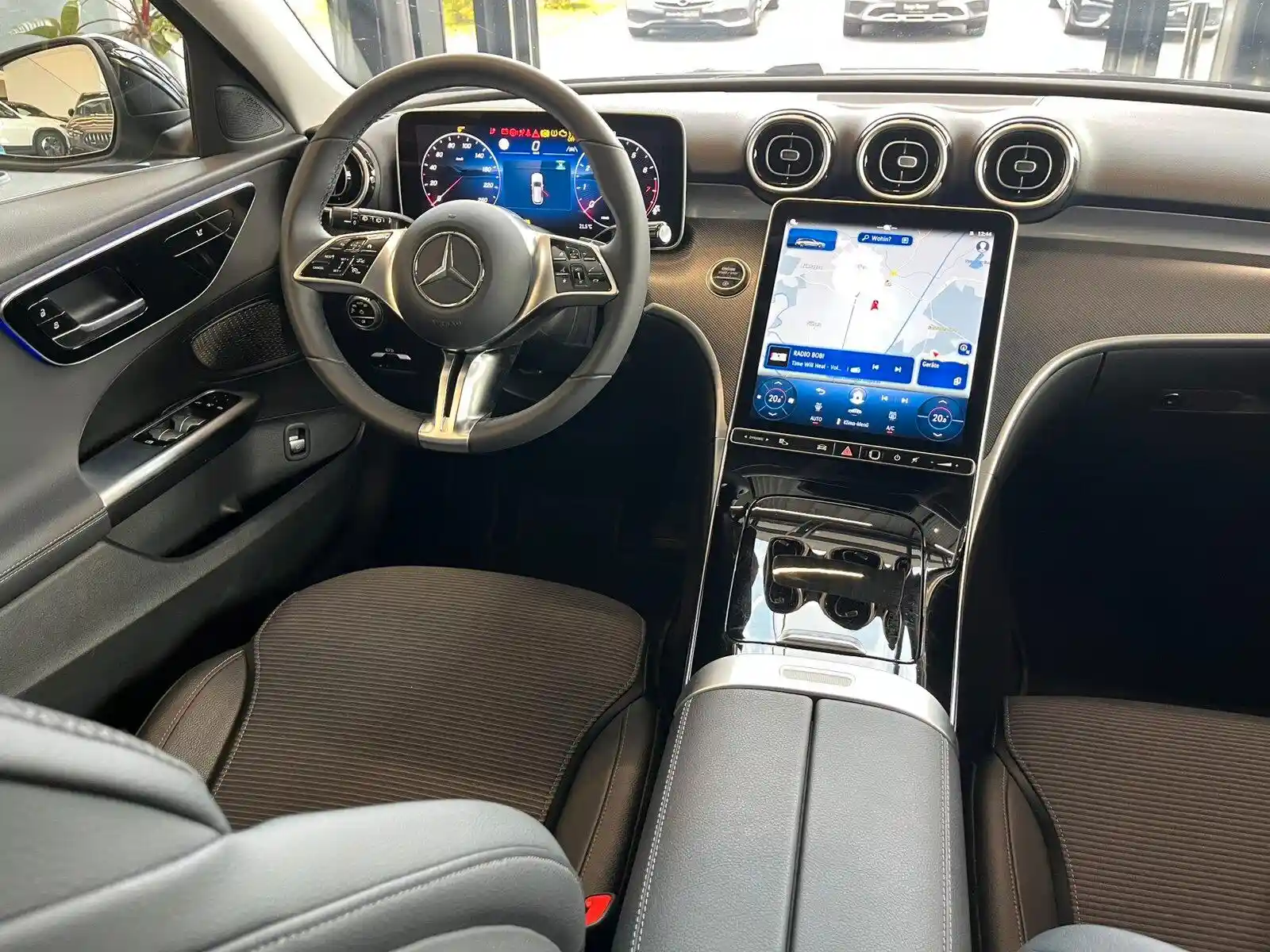 Mercedes-Benz C 200