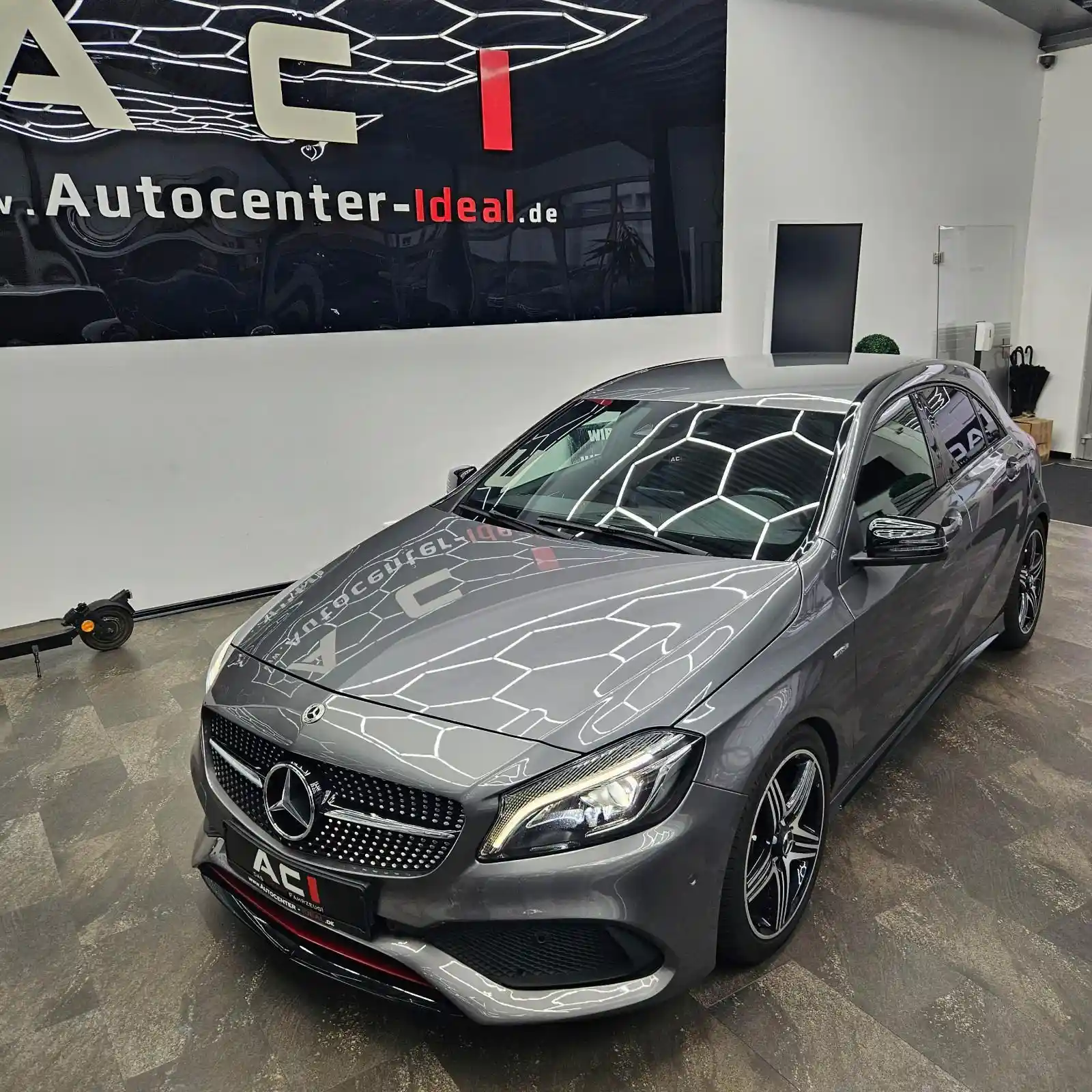 Mercedes-Benz A 250