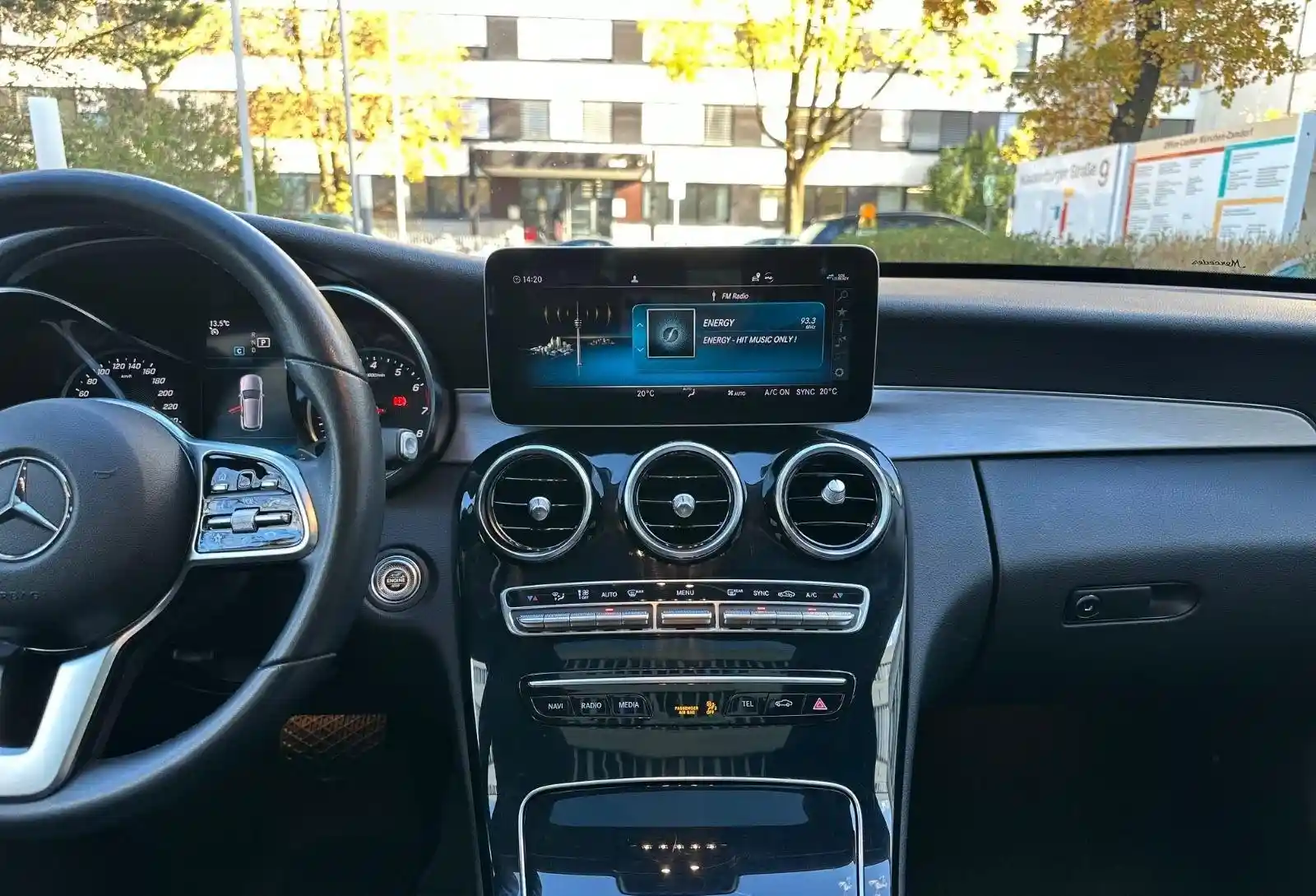 Mercedes-Benz C 180