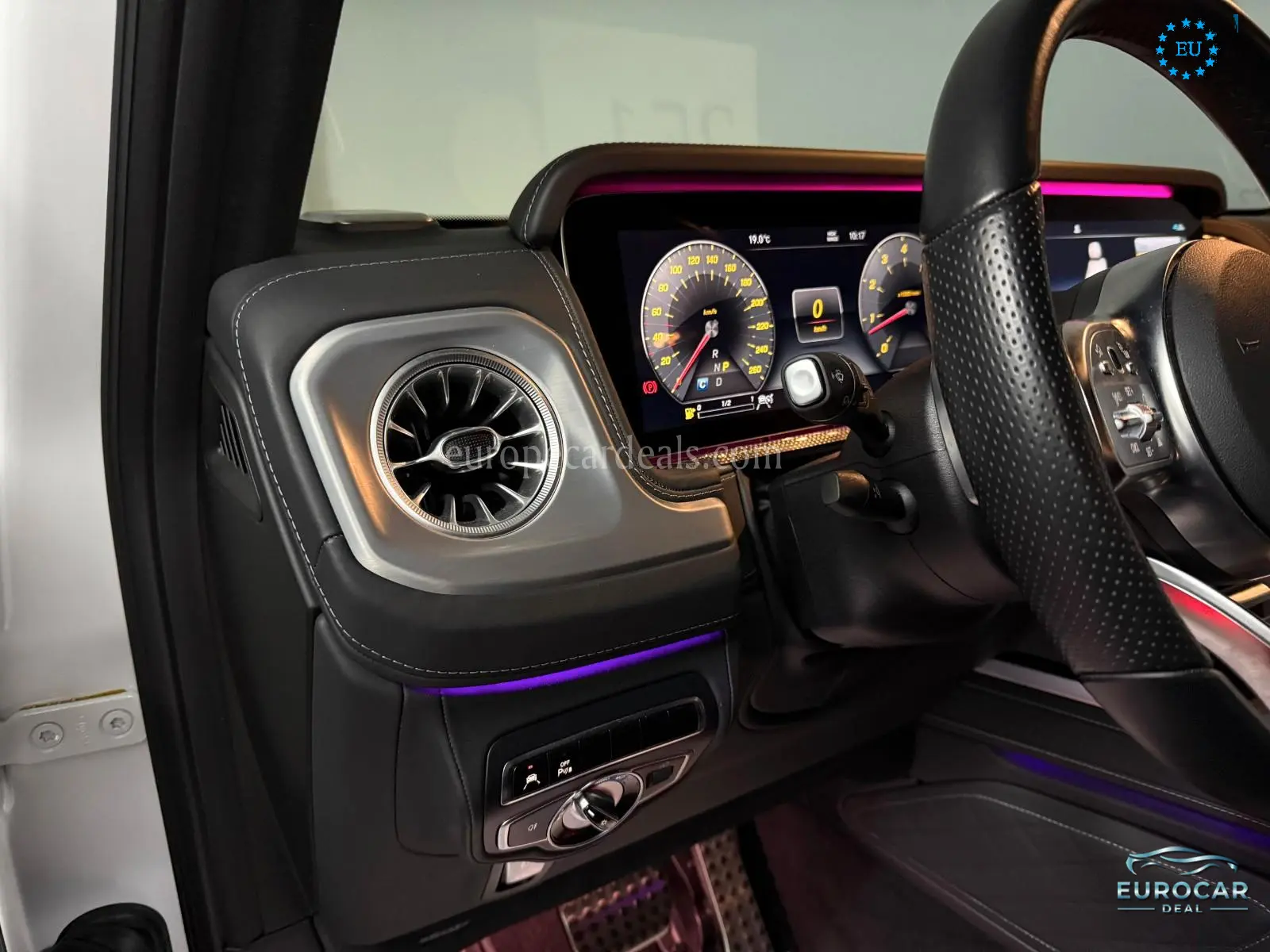 Mercedes-Benz G 500
