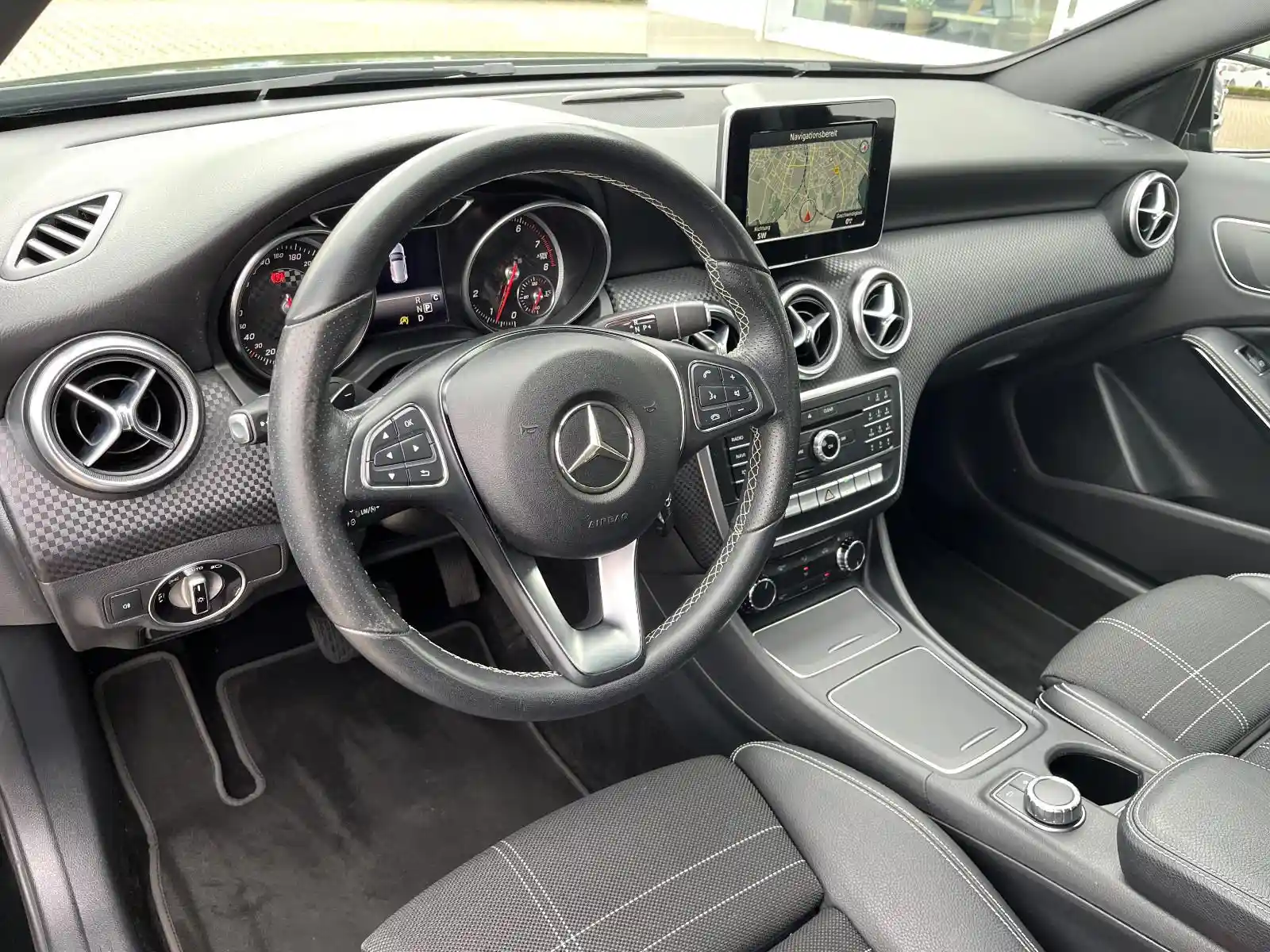 Mercedes-Benz A 160