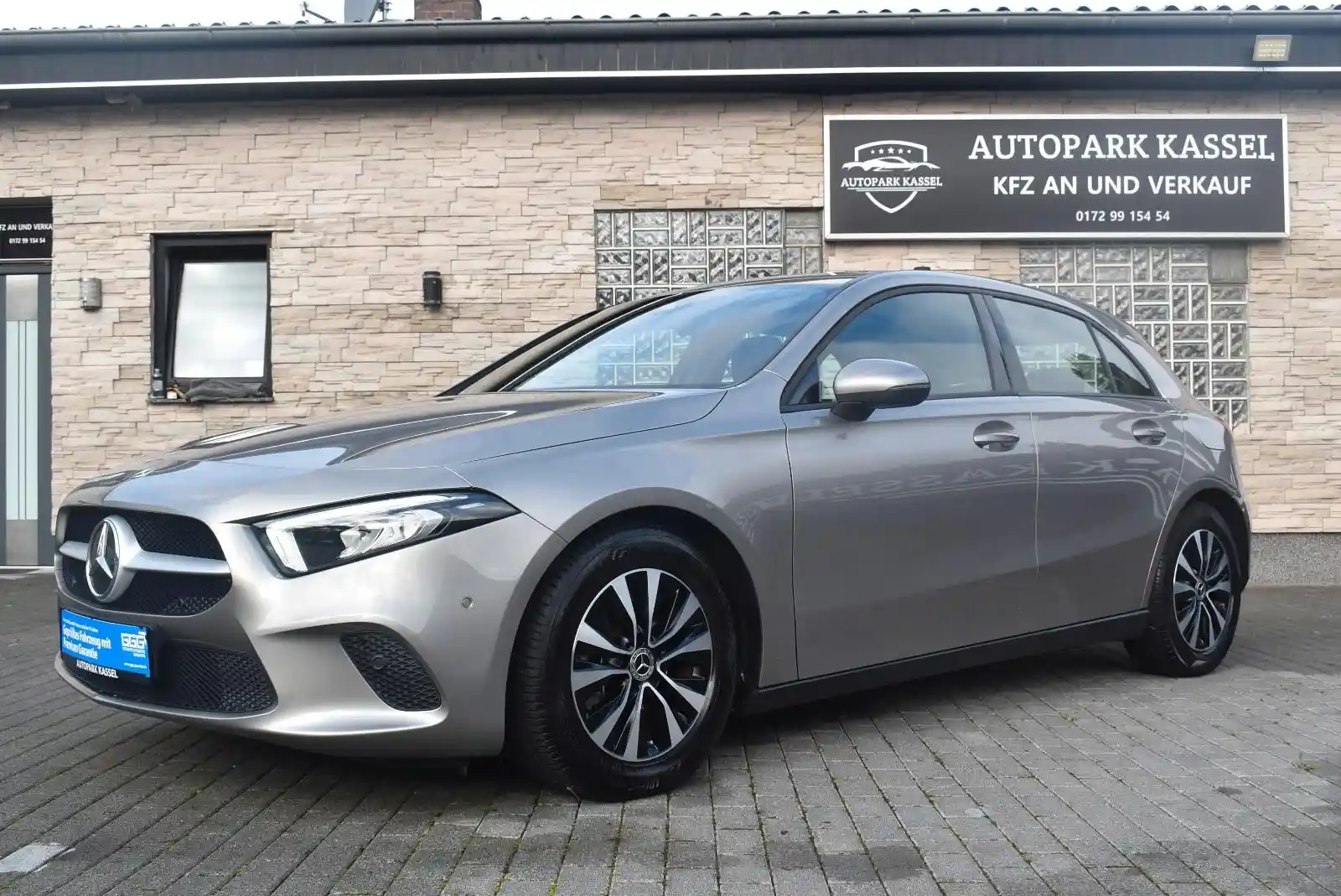 Mercedes-Benz A 180
