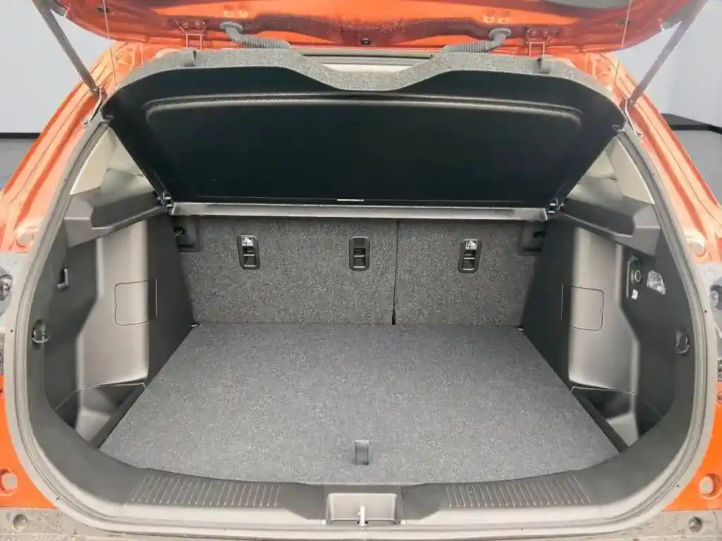 Suzuki (SX4) S-Cross