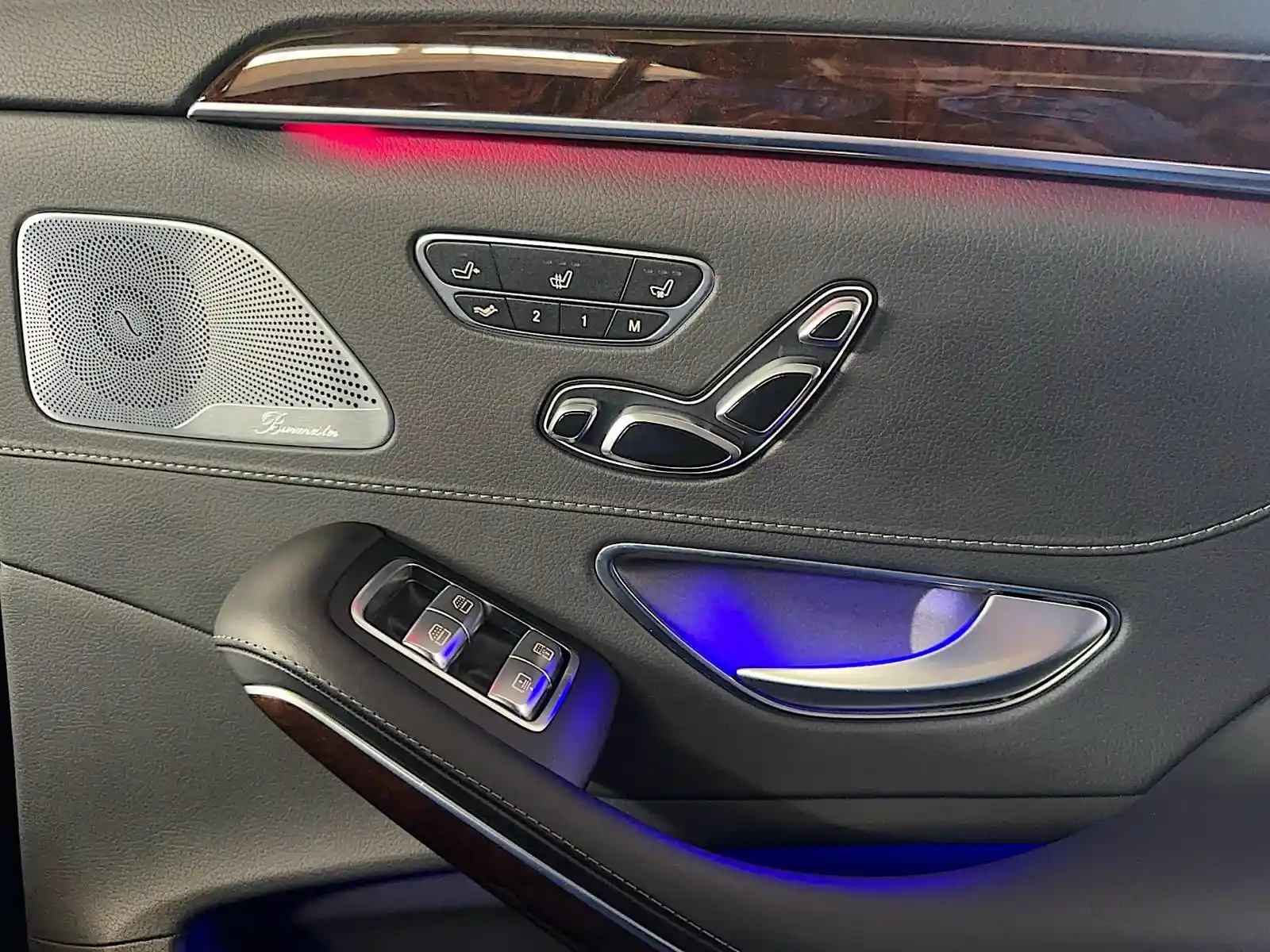 Mercedes-Benz S 400