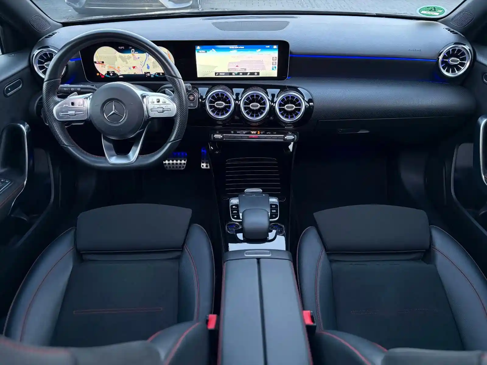 Mercedes-Benz A 200