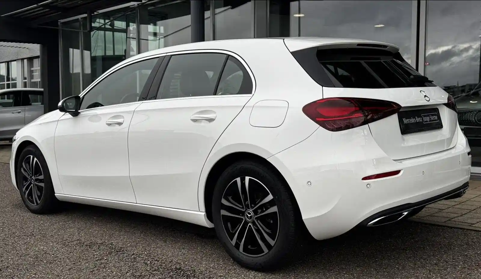 Mercedes-Benz A 180