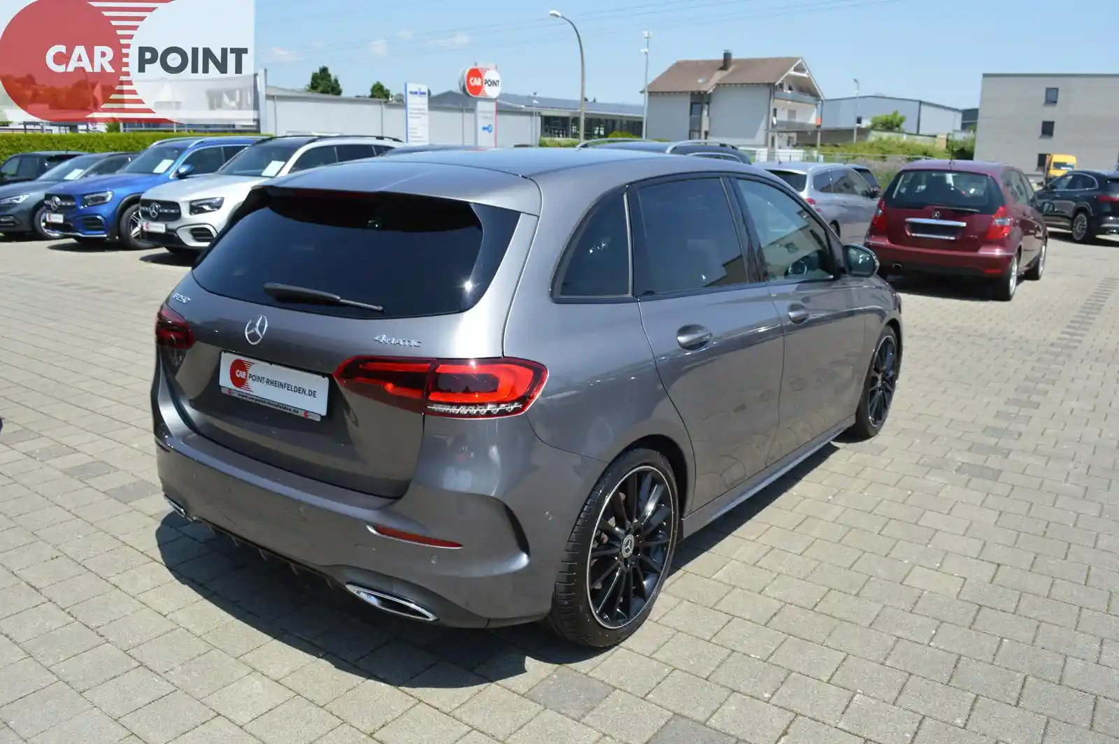 Mercedes-Benz B 250