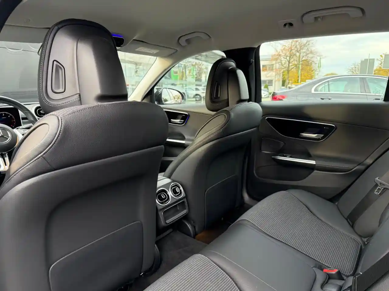 Mercedes-Benz C 200