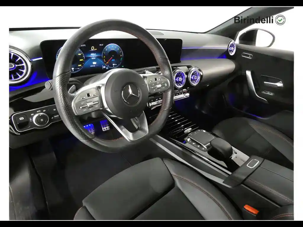 Mercedes-Benz A 250