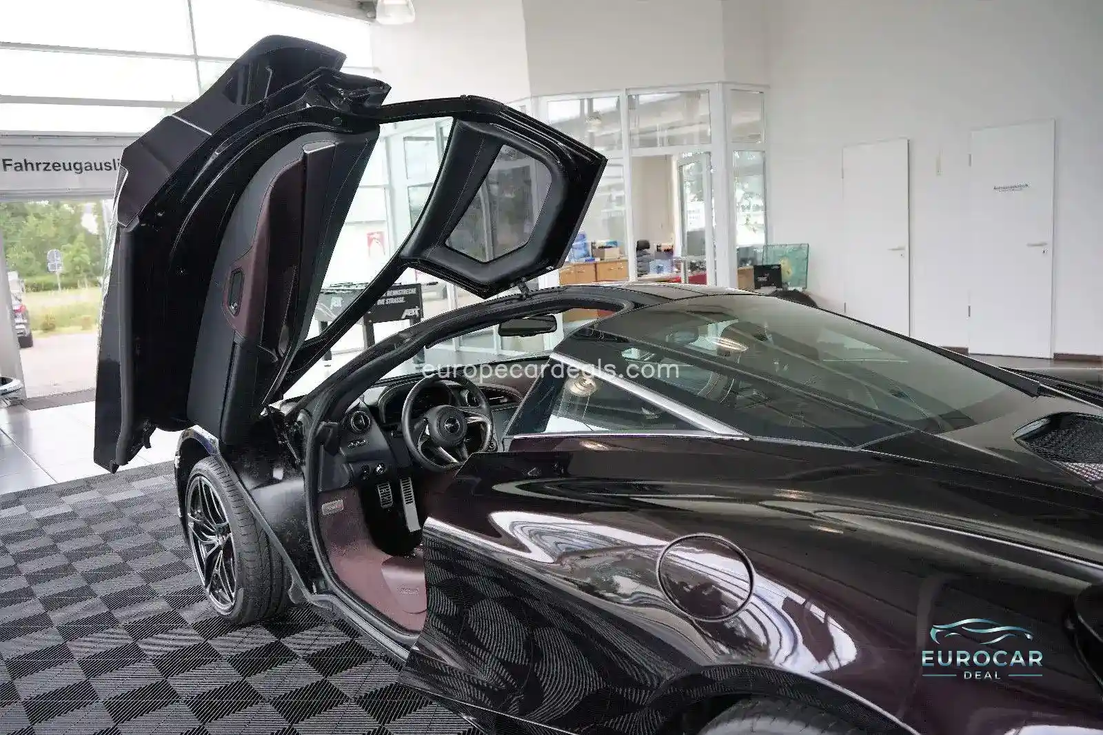 McLaren 720S