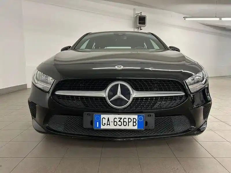 Mercedes-Benz A 200