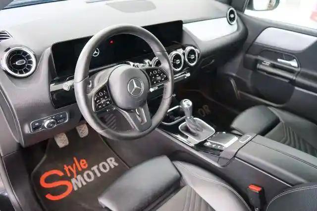 Mercedes-Benz B 160