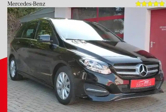 Mercedes-Benz B 180