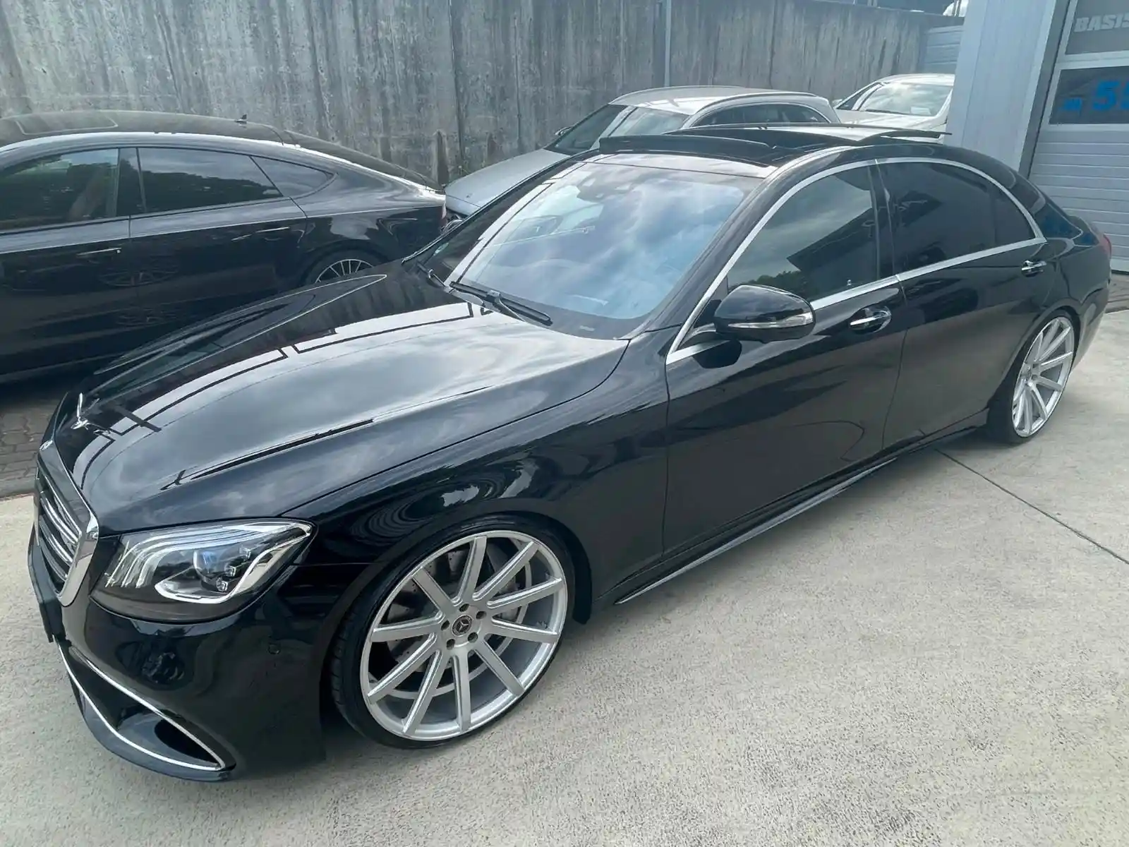 Mercedes-Benz S 400
