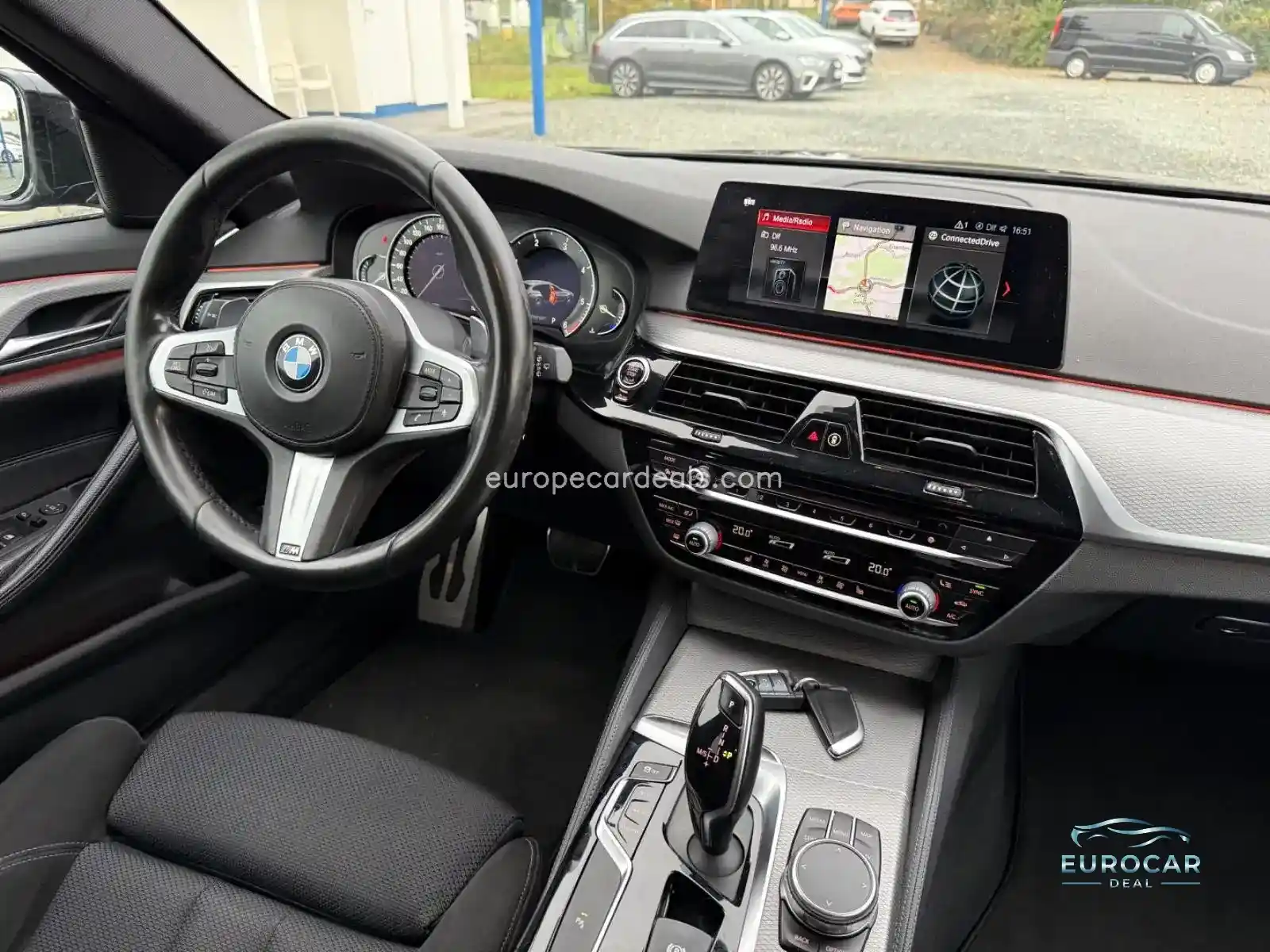 BMW 525
