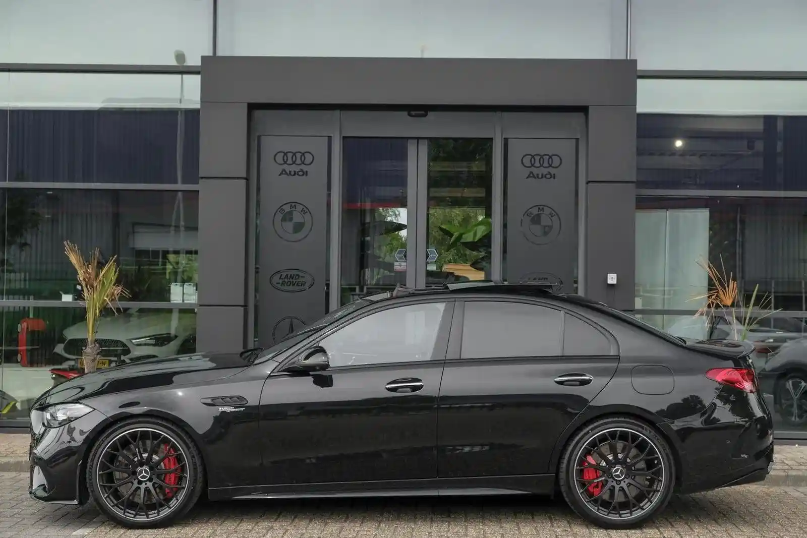 Mercedes-Benz C 63 AMG