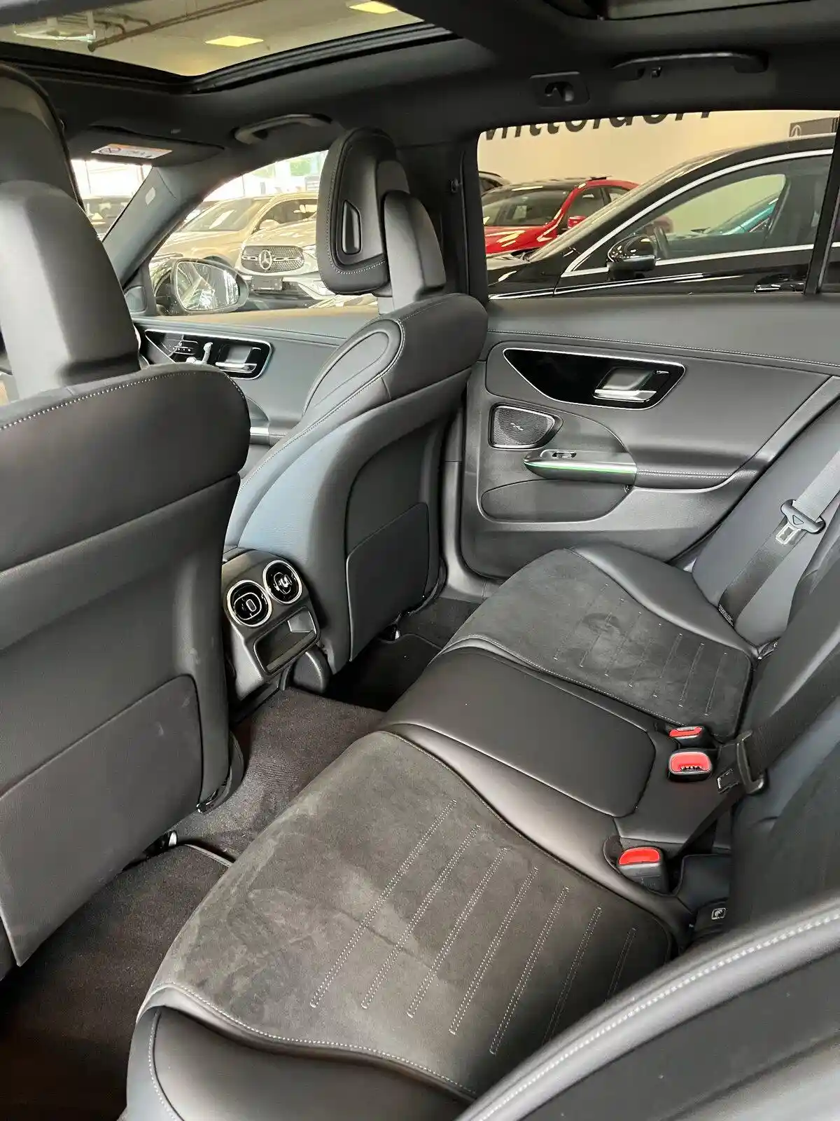 Mercedes-Benz C 200