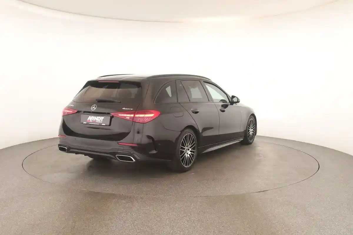 Mercedes-Benz C 220