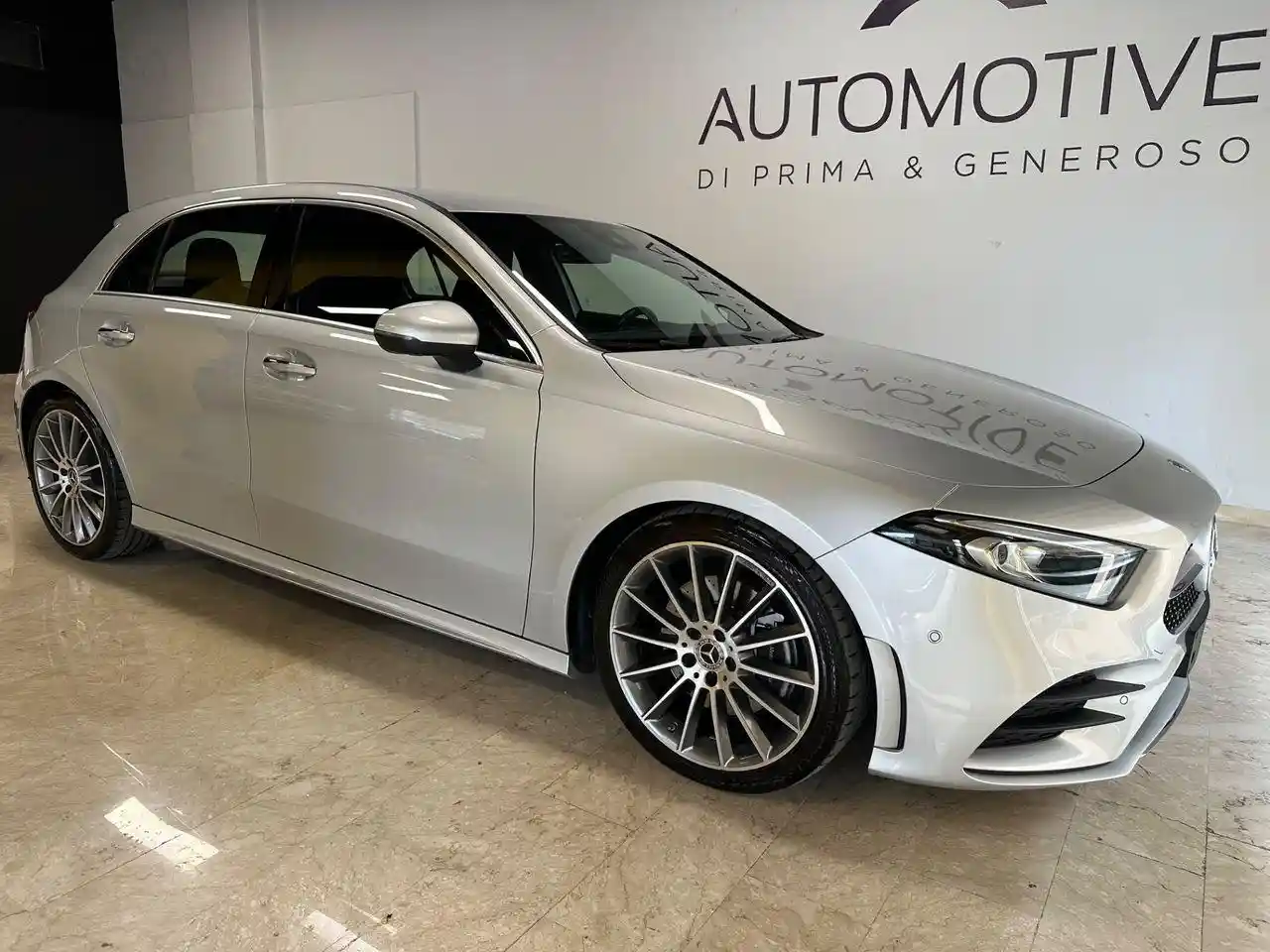 Mercedes-Benz A 220