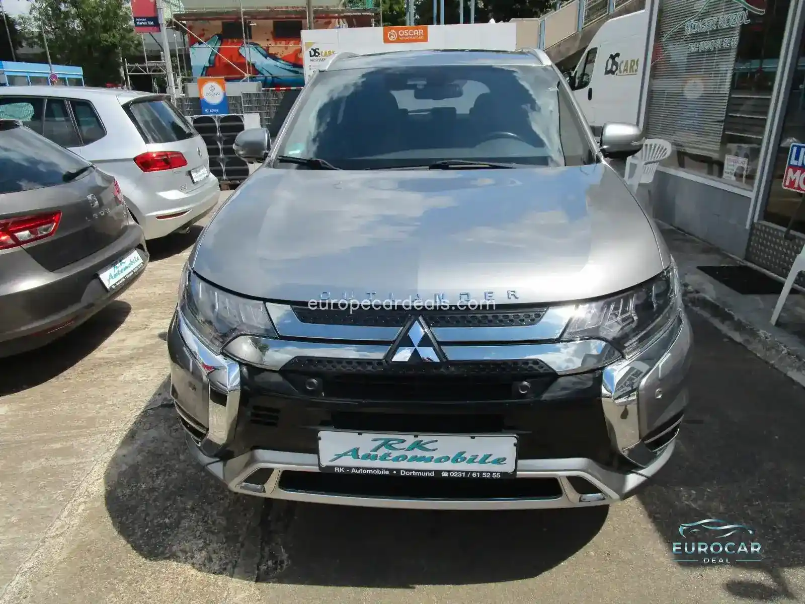Mitsubishi Plug-in Hybrid Outlander