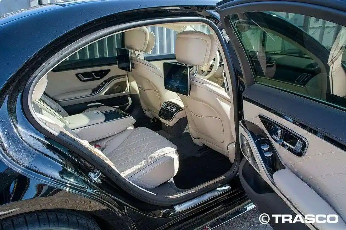 Mercedes-Benz S 500