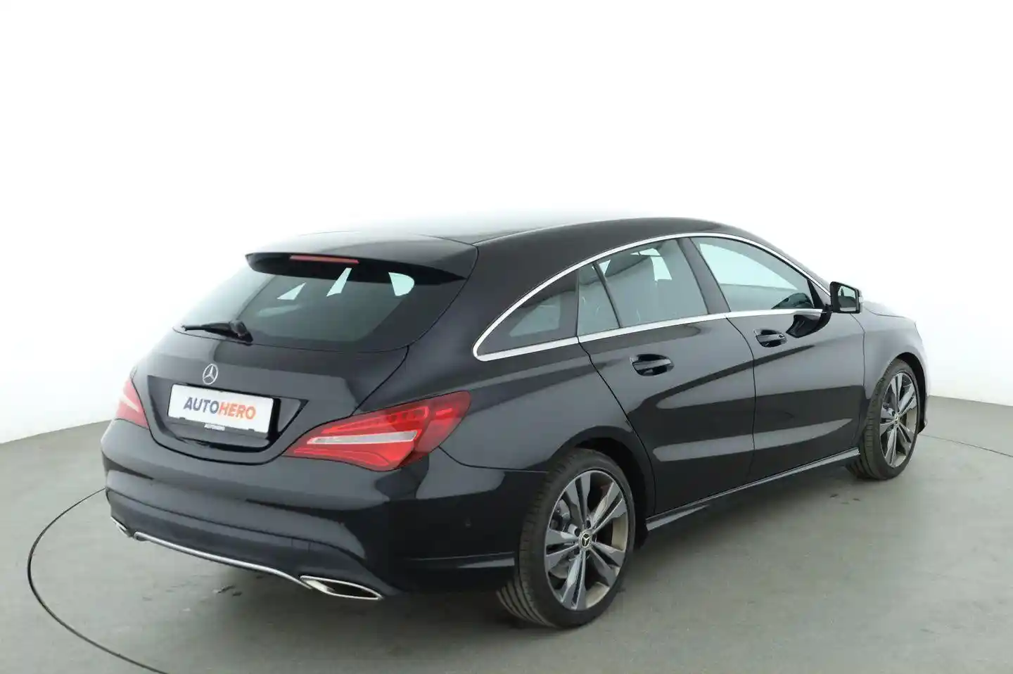 Mercedes-Benz CLA 200 Shooting Brake
