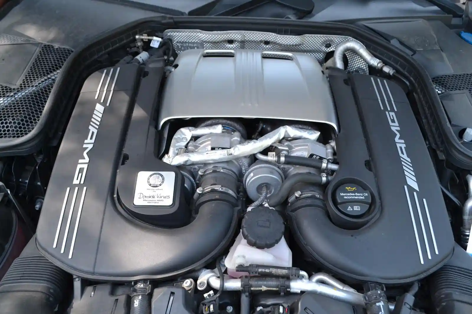 Mercedes-Benz C 63 AMG