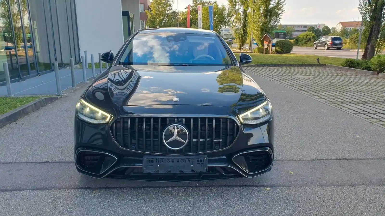 Mercedes-Benz S 63 AMG