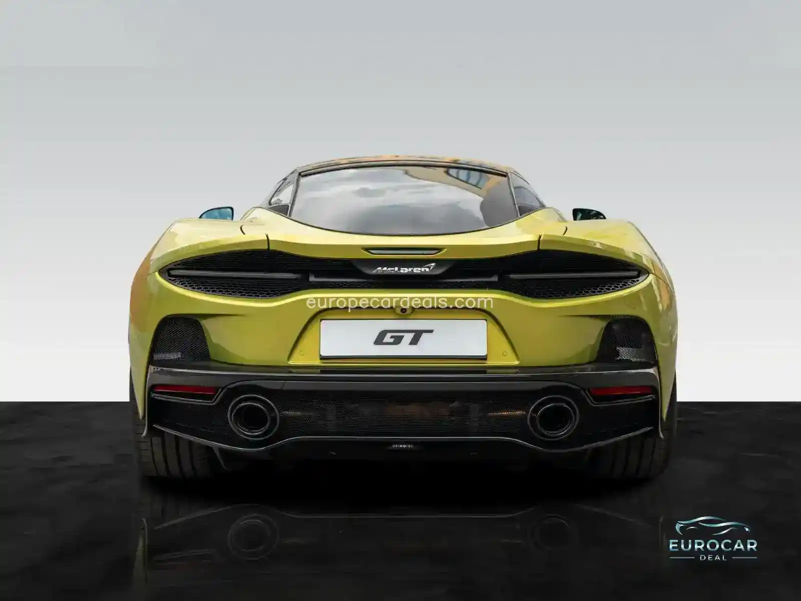 McLaren GT