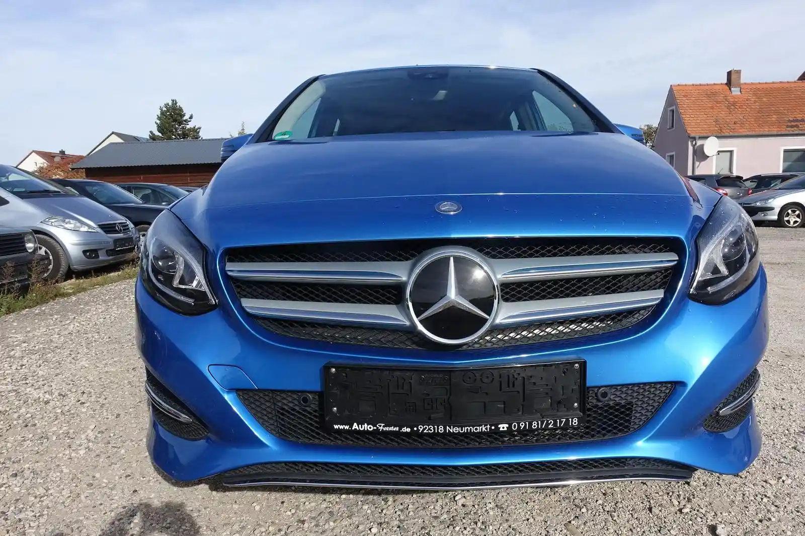 Mercedes-Benz B 200