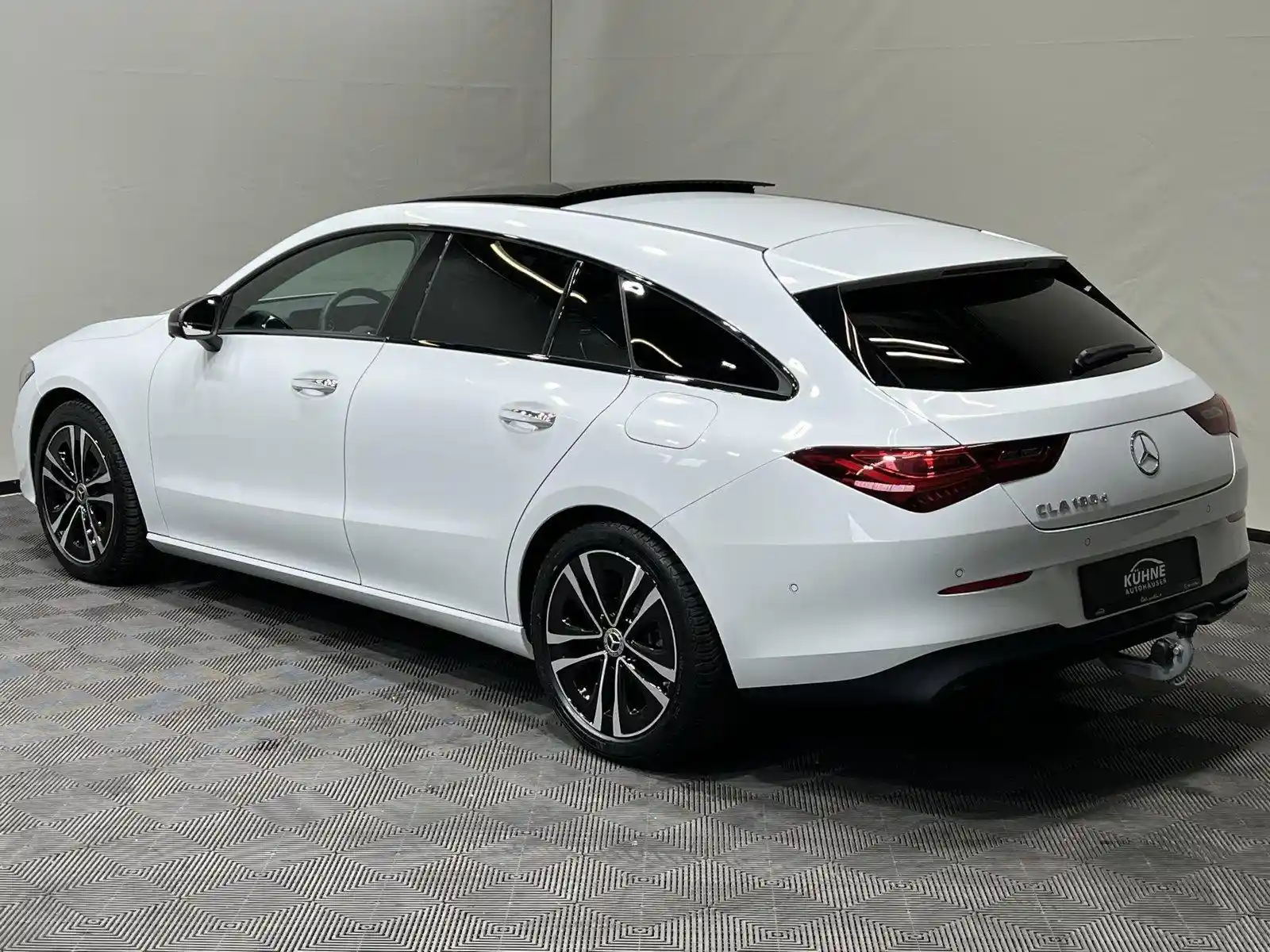 Mercedes-Benz CLA 180 Shooting Brake