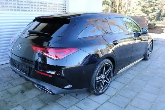 Mercedes-Benz CLA 220