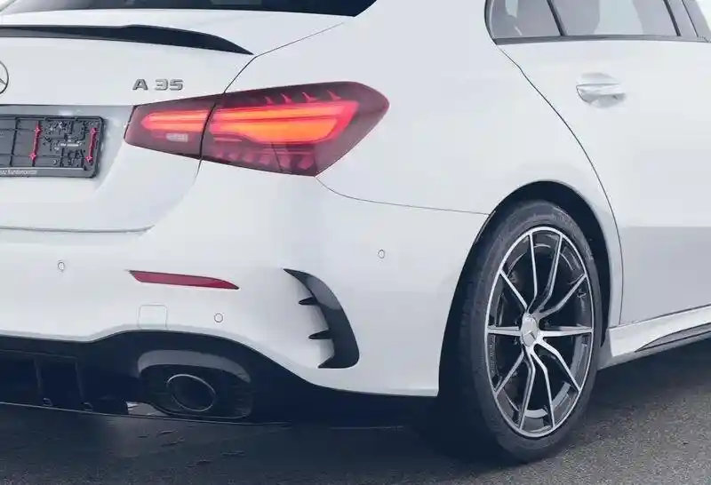 Mercedes-Benz A 35 AMG